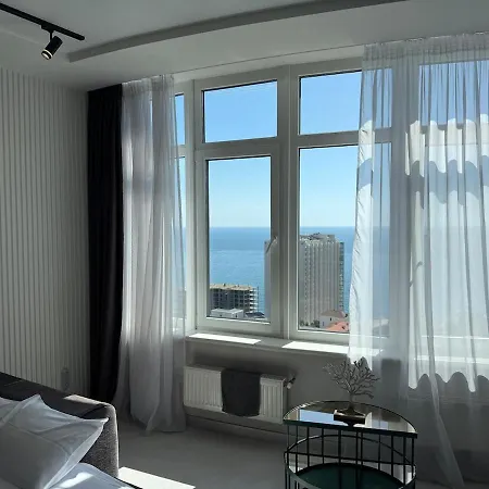44 Pearl - Sea Panorama! Apartment
